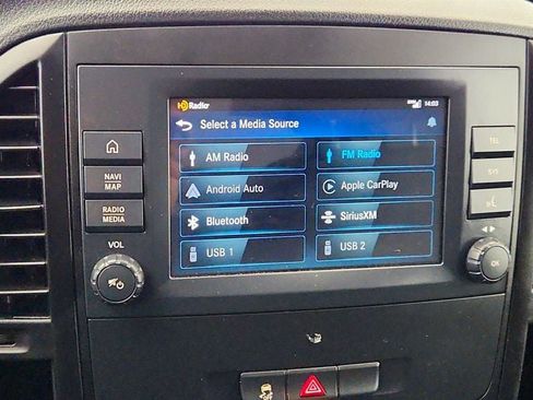 Used 2023 Mercedes-Benz Metris image 18