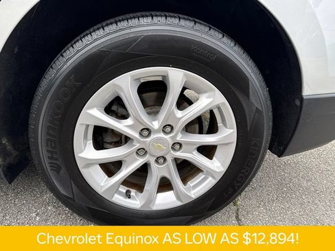 Used 2020 Chevrolet Equinox LS w/ LPO, Floor Liner Package FWD image 29