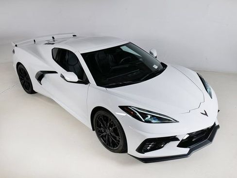 Used 2026 Chevrolet Corvette Stingray Coupe w/ Z51 Performance Package RWD image 28