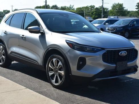 Used 2024 Ford Escape Platinum AWD/4WD image 15