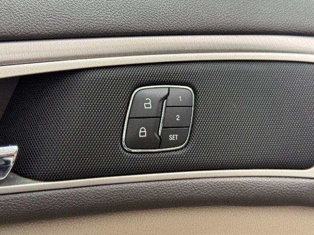 Used 2019 Lincoln MKZ Premiere FWD image 21