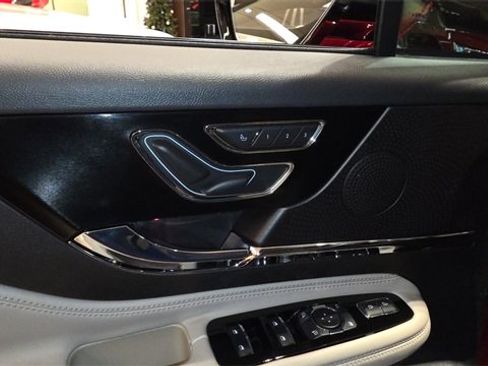 New 2026 Lincoln Corsair Reserve w/ Jet Appearance Package image 28