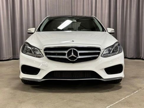 Used 2014 Mercedes-Benz E 250 BlueTEC 4MATIC Sedan image 2