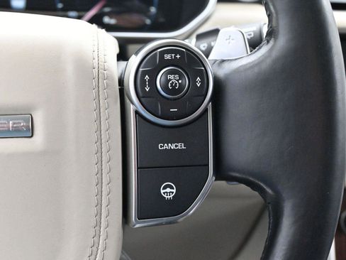 Used 2016 Land Rover Range Rover Long Wheelbase Autobiography image 21