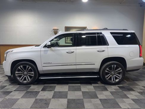 Used 2019 GMC Yukon Denali w/ Denali Ultimate Package AWD/4WD image 2