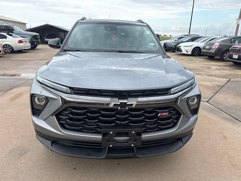 Used 2025 Chevrolet TrailBlazer RS w/ Convenience Package FWD image 2