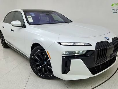 Used 2023 BMW i7 xDrive60 w/ Executive Package 2