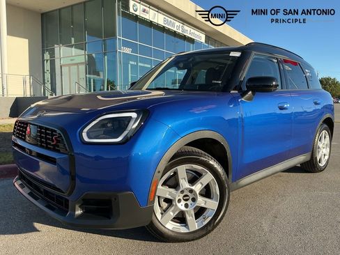Certified 2025 MINI Cooper Countryman S w/ Comfort Package Max image 1