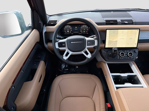 New 2026 Land Rover Defender 130 X-Dynamic SE image 16