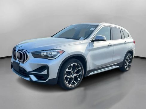 Used 2021 BMW X1 xDrive28i w/ Convenience Package AWD/4WD image 3