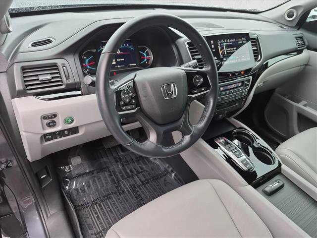 Used 2021 Honda Pilot Touring image 10