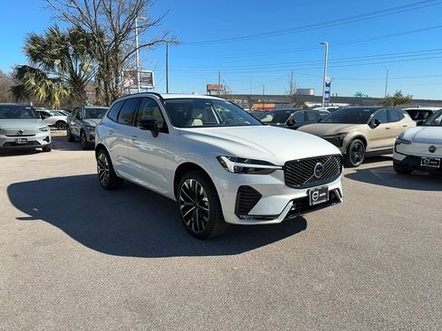 New 2026 Volvo XC60 B5 Ultra w/ Protection Package Premier image 7