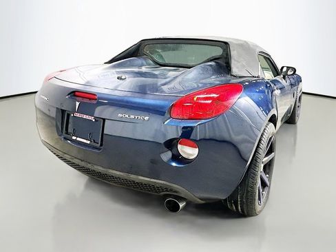 Used 2007 Pontiac Solstice Convertible w/ Premium Package RWD image 8