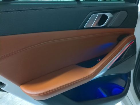 Used 2023 BMW X6 M50i w/ Executive Package image 17