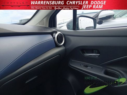 Used 2024 Nissan Versa SV FWD image 22