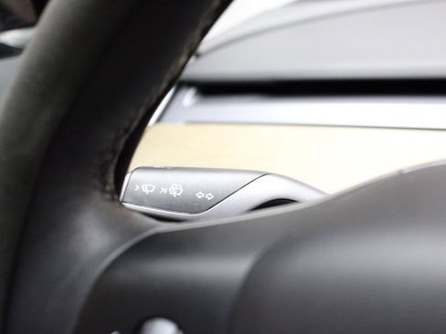 Used 2022 Tesla Model 3 Long Range image 21