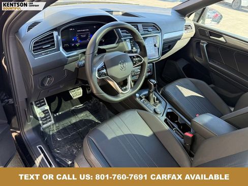 Used 2024 Volkswagen Tiguan SE R-Line AWD/4WD image 31