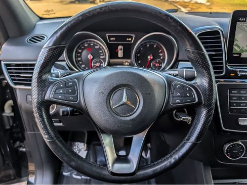 Used 2018 Mercedes-Benz GLE 350 4MATIC image 19