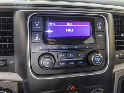 Used 2015 RAM 1500 Express image 22