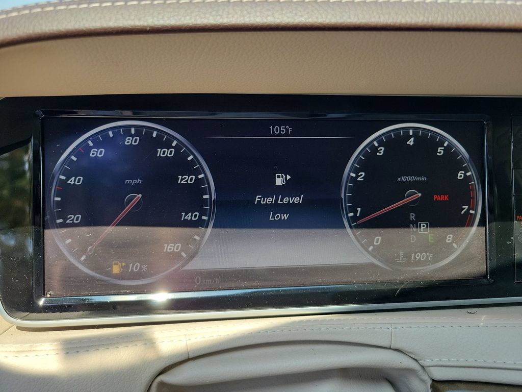 Used 2017 Mercedes-Benz S 550 4MATIC Sedan image 24