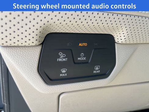 New 2026 Volkswagen Atlas SE FWD image 8