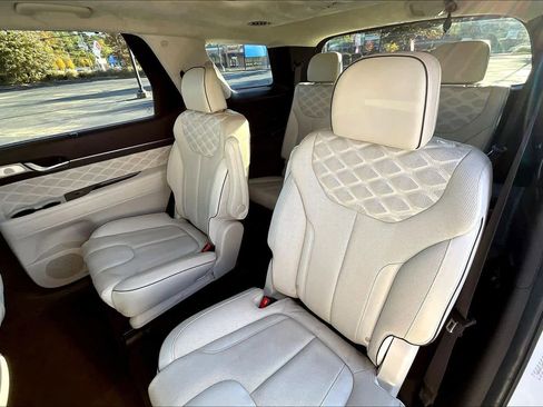 Used 2020 Hyundai Palisade Limited image 20