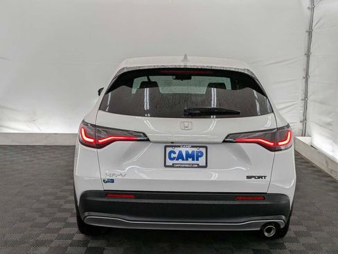 Used 2025 Honda HR-V Sport image 5