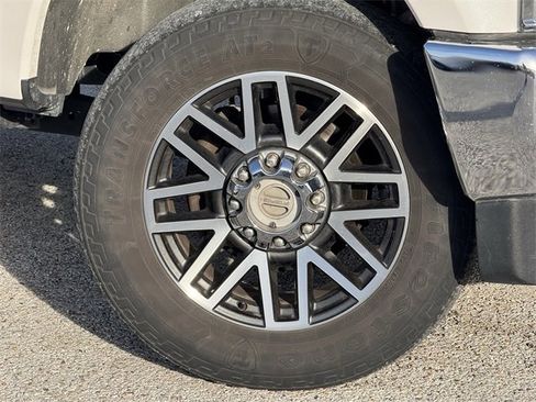 Used 2019 Ford F250 Lariat w/ Lariat Ultimate Package image 36