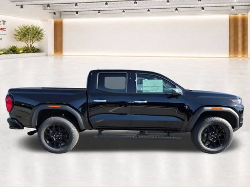 New 2026 GMC Canyon Denali w/ LPO, Denali Black Edition AWD/4WD image 15