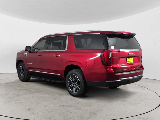 Certified 2025 GMC Yukon XL Elevation w/ Elevation Premium Package AWD/4WD image 7