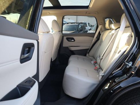 New 2026 Nissan Rogue SV image 23