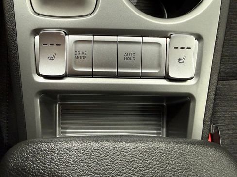 Used 2023 Hyundai Kona SE image 37