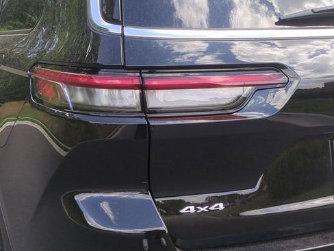 New 2026 Jeep Grand Cherokee L Laredo AWD/4WD image 21
