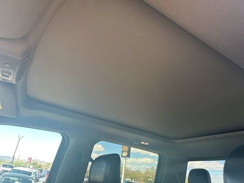 Used 2017 Ford F250 Lariat w/ Lariat Ultimate Package AWD/4WD image 12
