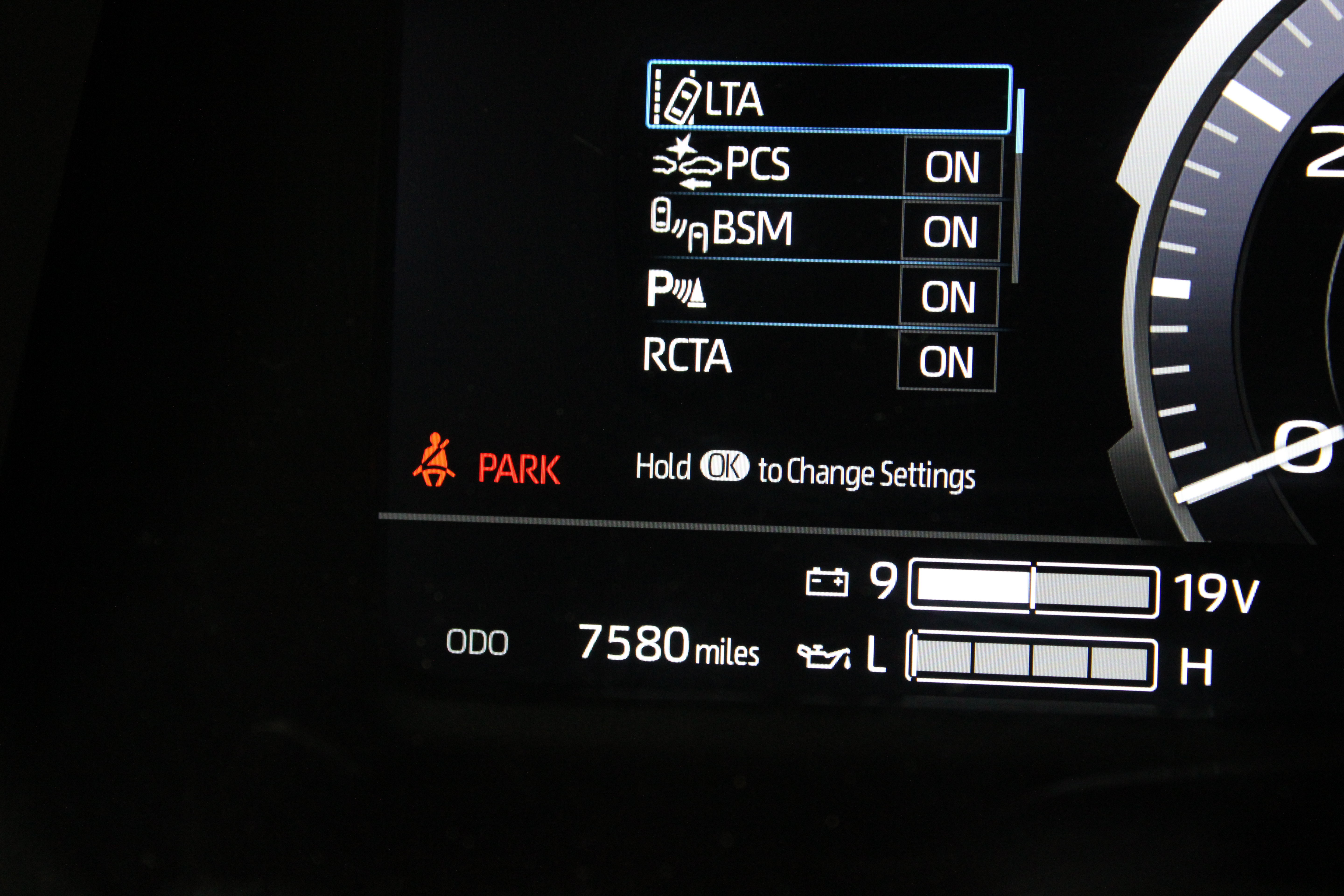 Used 2023 Toyota Tundra Platinum w/ Advanced Package AWD/4WD image 45