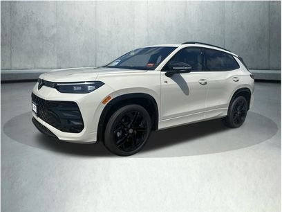 New 2026 Volkswagen Tiguan SE R-Line