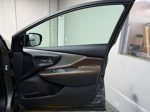 Used 2015 Nissan Murano SL w/ SL Technology Package image 25