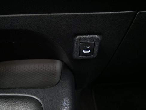 Used 2024 Toyota Corolla LE image 32