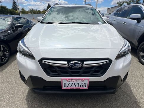 Used 2022 Subaru Crosstrek 2.0i Premium w/ Moonroof Package AWD/4WD image 2