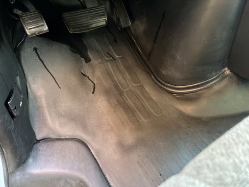 Used 2021 Chevrolet Express 3500 w/ Power Convenience Package image 17