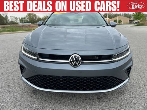 Used 2025 Volkswagen Jetta S FWD image 9