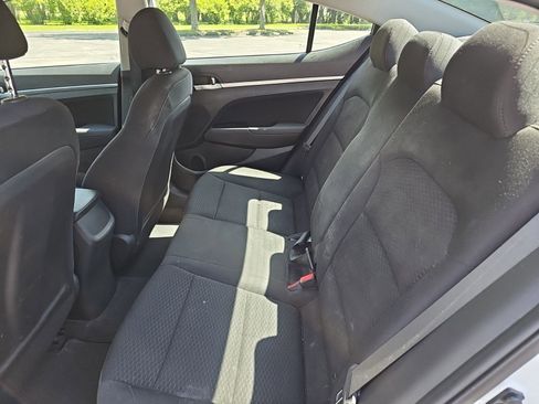 Used 2020 Hyundai Elantra SEL w/ Cargo Package (C1) FWD image 17