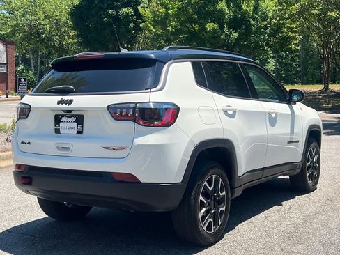 Used 2019 Jeep Compass Trailhawk AWD/4WD image 5