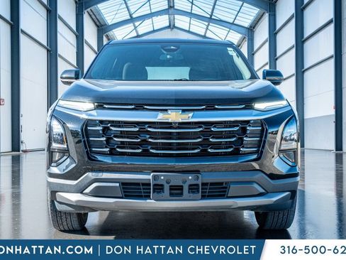 Used 2025 Chevrolet Equinox LT image 33