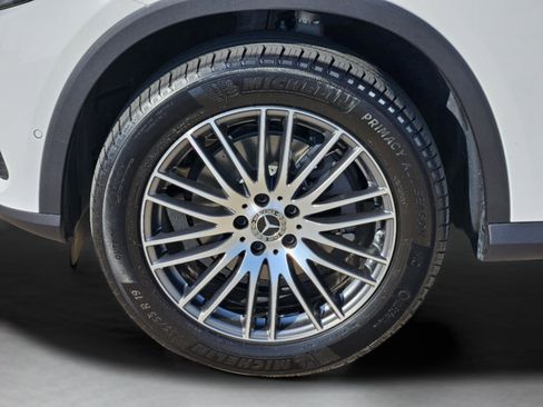 Certified 2026 Mercedes-Benz GLC 300 4MATIC image 11