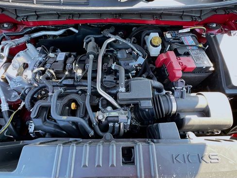 New 2025 Nissan Kicks SR w/ SR Premium Package AWD/4WD image 27