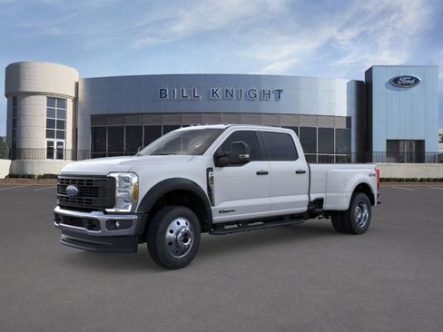 New 2026 Ford F450 XL w/ XL Driver Assist Package AWD/4WD image 2
