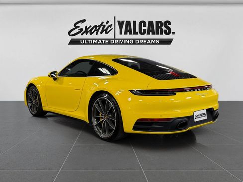Used 2020 Porsche 911 Carrera S RWD image 3