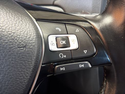 Used 2017 Volkswagen Jetta SE image 22