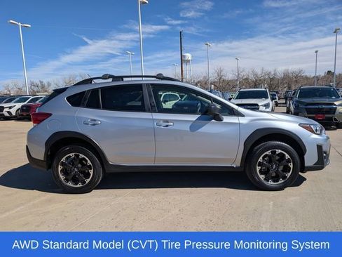 Used 2023 Subaru Crosstrek 2.0i image 2